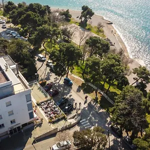 Kolovare By Belmont Realty Apartament