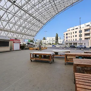 Perla With Free Parking Apartament